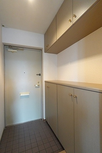 ライオンズマンション長町の玄関