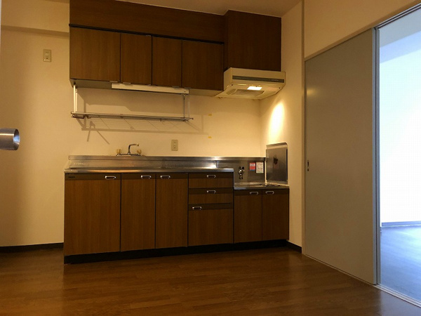 ルミエールアイたまプラーザの居間