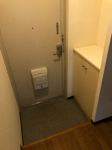 ルミエールアイたまプラーザの玄関