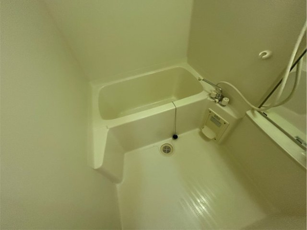 モンサンルージュの浴室