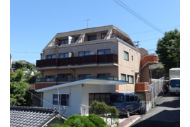 グランドシャトー西丸山の外観
