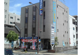 市役所前三和ビル(1-87)の外観