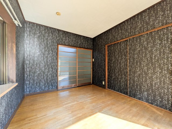 【コーポ森の内装】