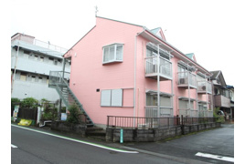 ライブヒバリの外観