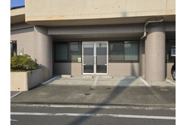 フェザー春日の外観