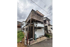 渡戸2丁目貸家の外観