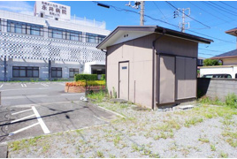 五十嵐アパート前貸事務所・倉庫の外観
