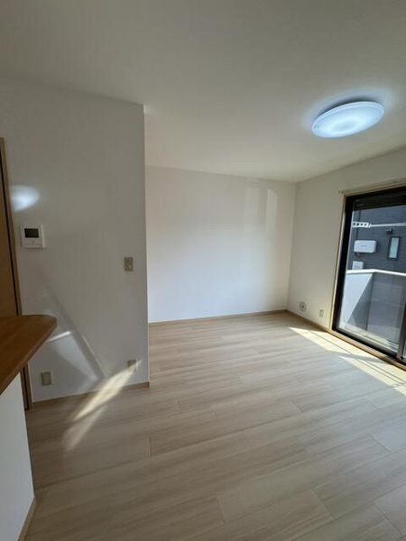 【町田市小山町のアパートの寝室】