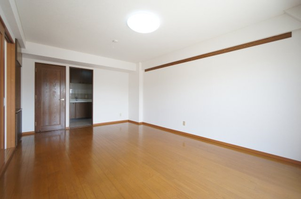 ビラ園生の居間