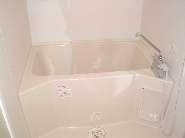 ノブパシオン北梅田の浴室