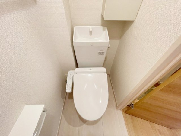 【シルベーヌのトイレ】