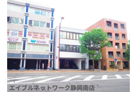 静岡市駿河区稲川の事務所の外観