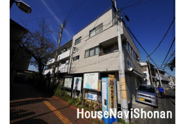 ビラトレンディの外観