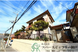 神戸市垂水区本多聞の戸建ての外観