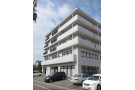 エスポワール新潟の外観