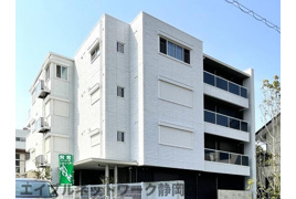 静岡市葵区西草深町のマンションの外観