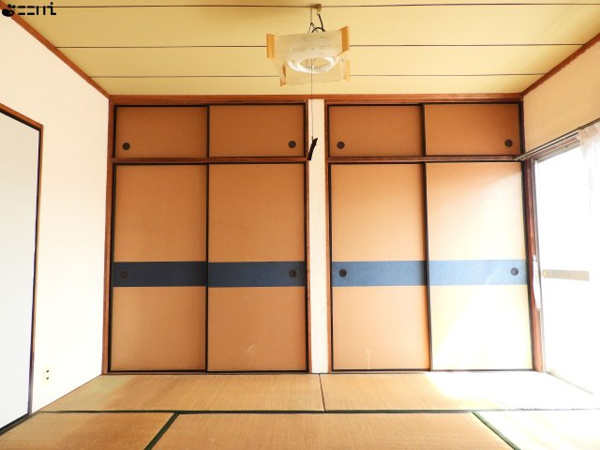 【揖保郡太子町東南／借家の和室】