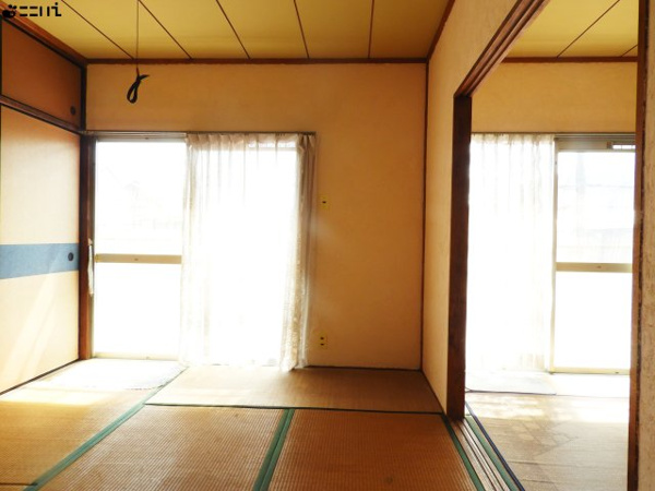 【揖保郡太子町東南／借家の和室】