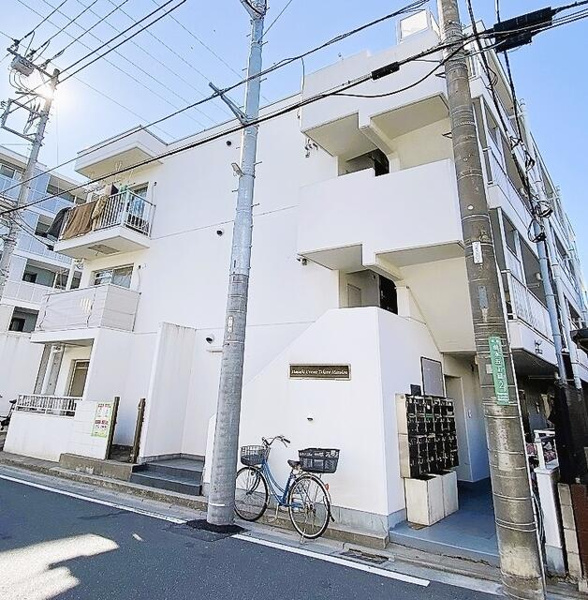 武蔵浦和宝マンションの外観