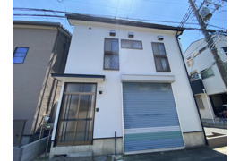坂下町2丁目貸家の外観