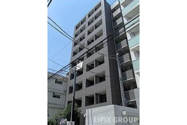 スカイコート新宿新都心の外観