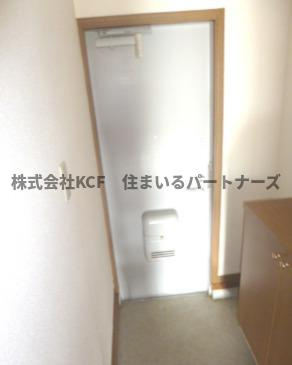 【メゾンドクレールの玄関】
