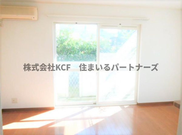 【メゾンドクレールの居間】