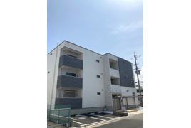 フジパレス羽倉崎駅前の外観