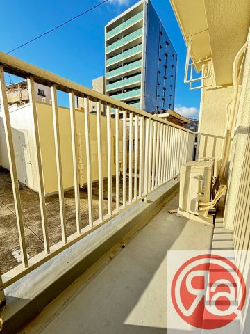 エルディ東住吉のバルコニー