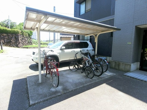 【セゾン高取北のその他】