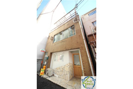 本町ビルの外観