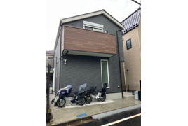 弥生町戸建の外観