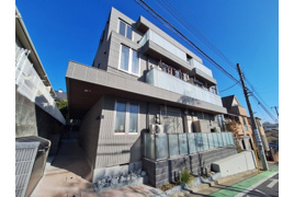 クレスコート岸町の外観