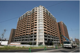 ロータリーマンション大津京レアールの外観