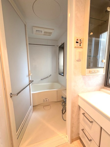 グランシティ湘南海岸マリナージュスクエアの洗面所