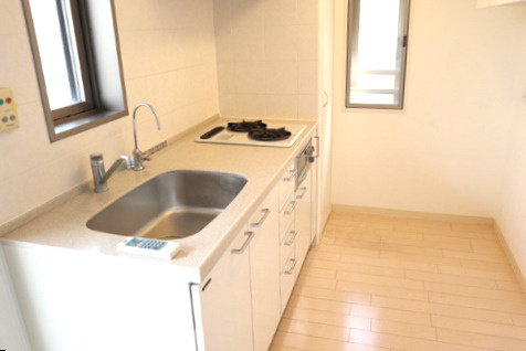 グランシティ湘南海岸マリナージュスクエアのキッチン