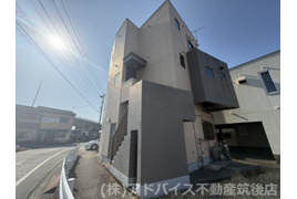 和泉戸建ての外観