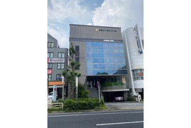 高社TVFビルのエントランス