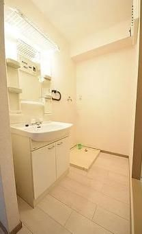 カーサ・デュークの独立洗面台