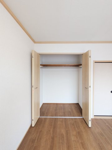 【キャッスルハイツＡ棟の収納】