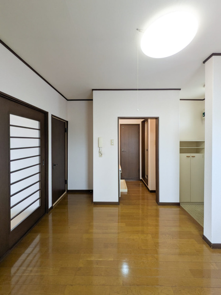 【キャッスルハイツＡ棟の居間】