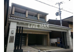 エイペックス京都西陣の外観