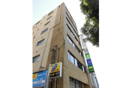 大阪市中央区谷町の事務所の外観