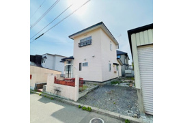 西旭岡町2丁目貸家の外観