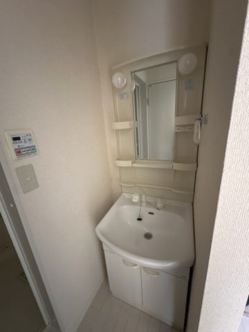 【メイプルⅣの独立洗面台】