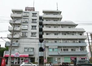 ライオンズマンションワイドリバー井土ヶ谷の外観