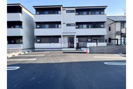 セレスティア西荘　EASTの外観