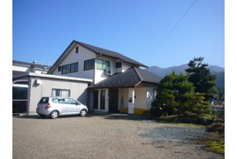 丹波市山南町奥の事務所の外観