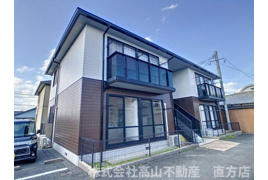 直方市大字感田のアパートの外観