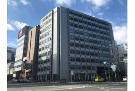 なにわ筋本町MIDビルの外観